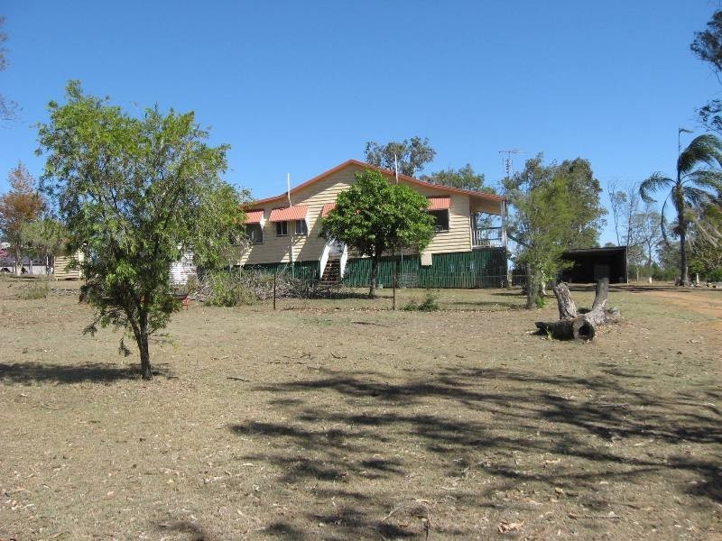 6 Almond Street, Benarkin QLD 4306