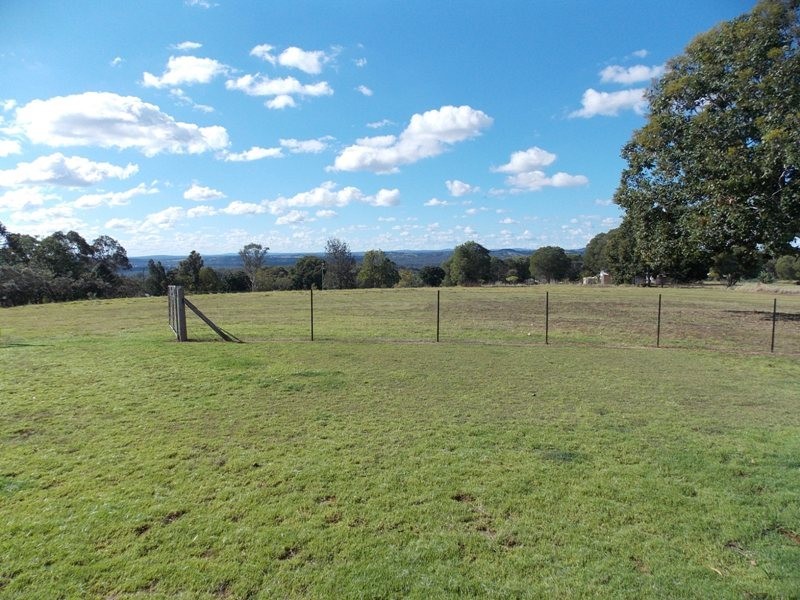 79 Anderson, Nanango QLD 4615