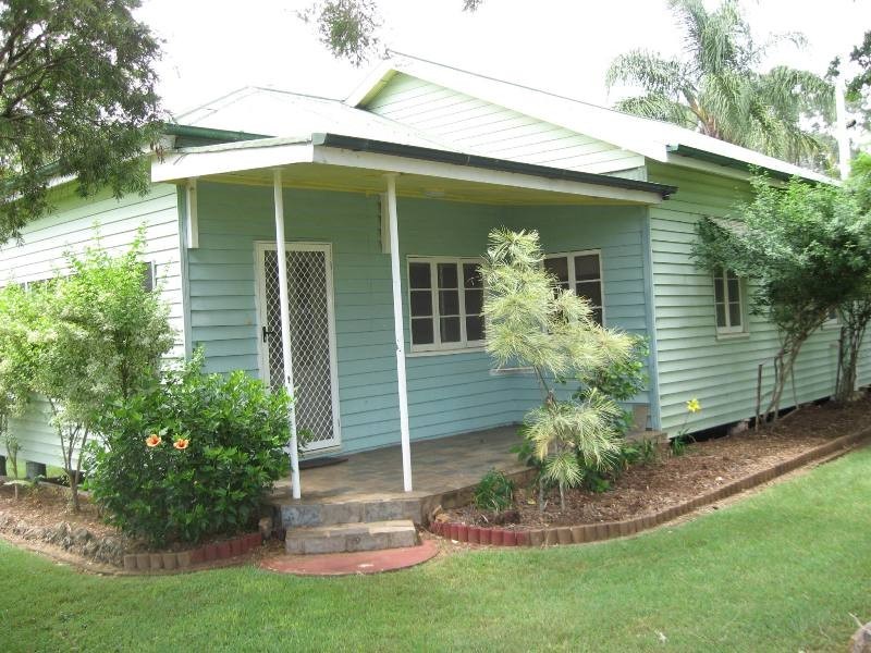 12 Miller, Yarraman QLD 4614