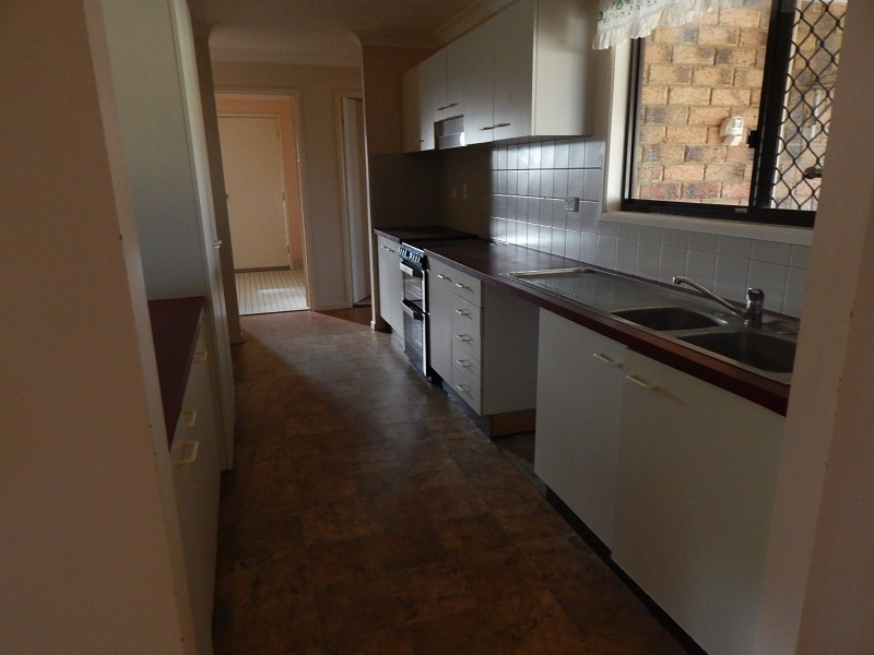 9 Lee Court, Nanango QLD 4615