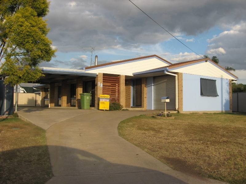 18 Birdie Street, Nanango QLD 4615