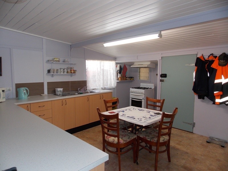 7 Gipps Street, Nanango QLD 4615