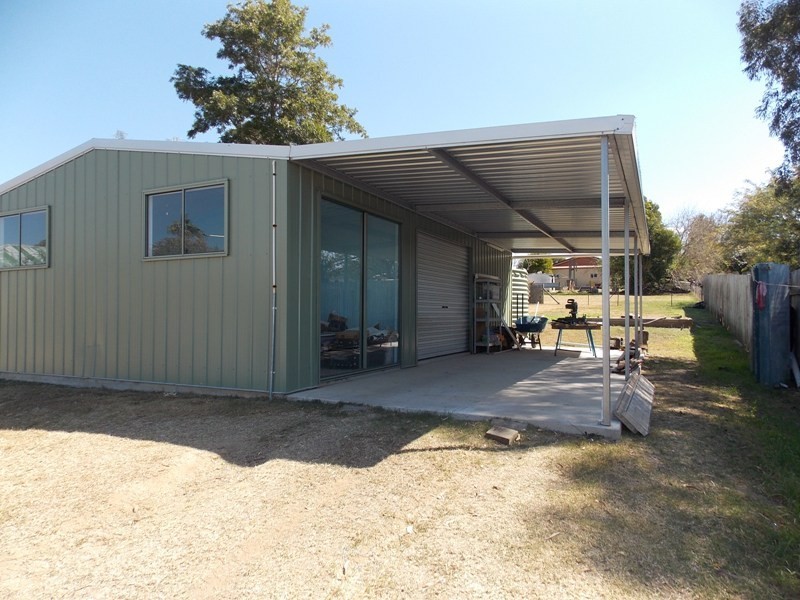 7 Gipps Street, Nanango QLD 4615