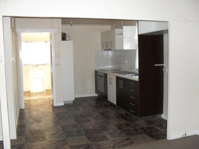 22 Church Street, Nanango QLD 4615