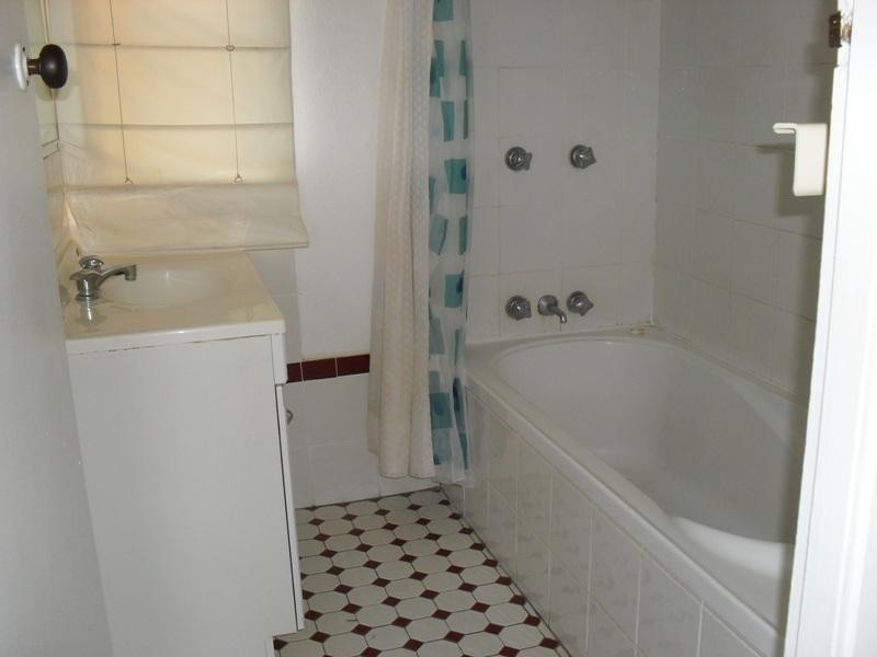 22 Church Street, Nanango QLD 4615