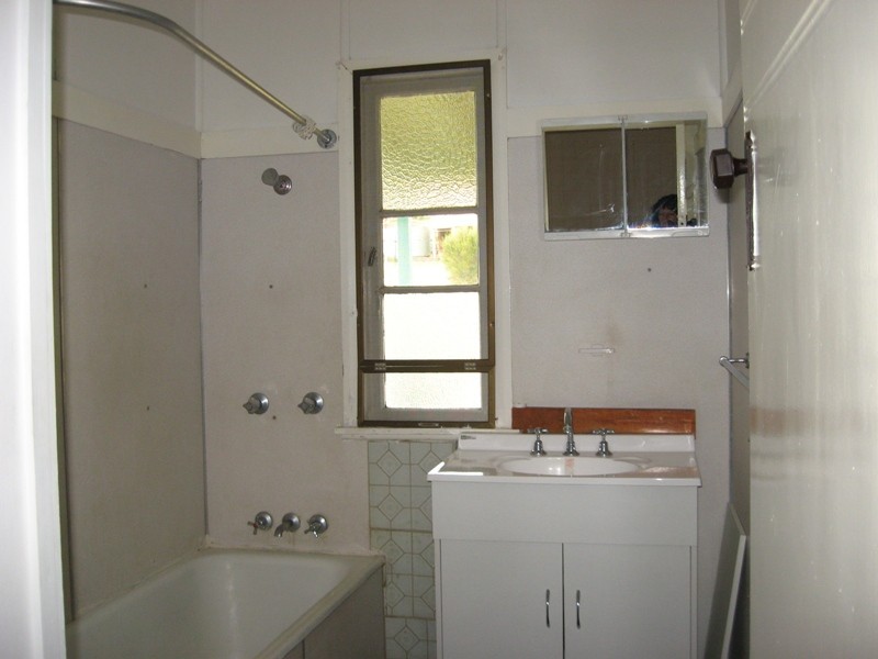 88 Burnett Street, Nanango QLD 4615