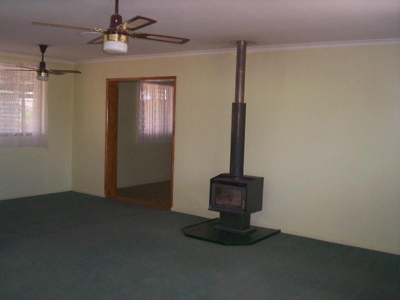 29 Church Street, Nanango QLD 4615