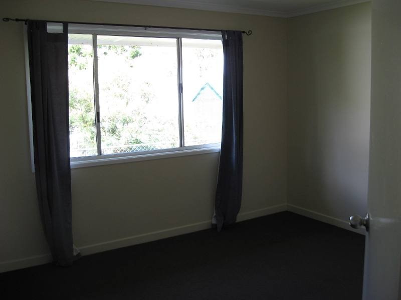 27 Brisbane Street, Nanango QLD 4615