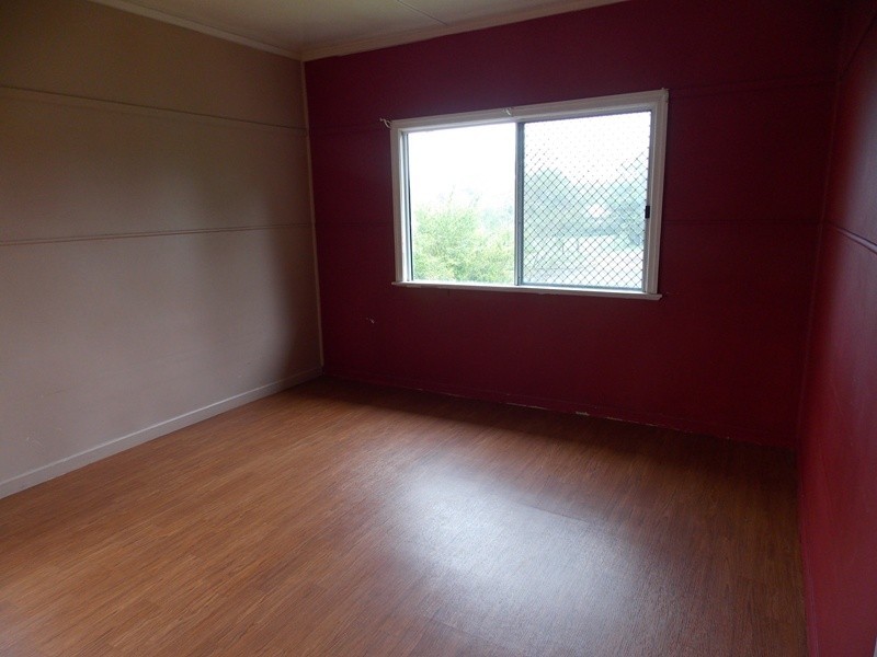 17 HAY STREET, Nanango QLD 4615