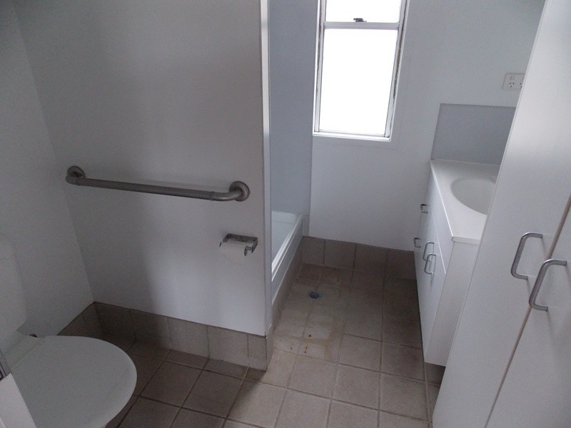 17 HAY STREET, Nanango QLD 4615