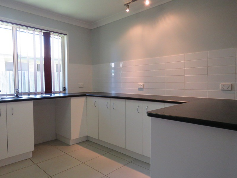 18 Gold Street, Nanango QLD 4615