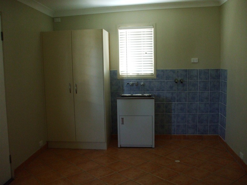 87 Chester Street, Nanango QLD 4615