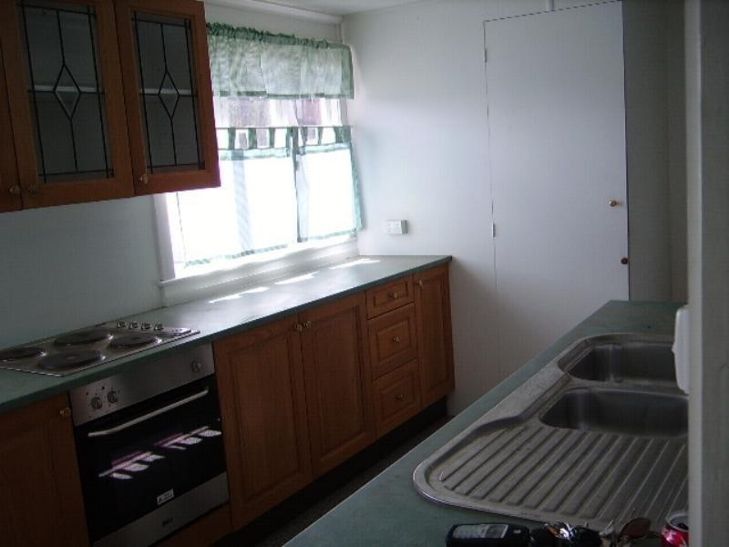 1 Hunter Street, Nanango QLD 4615