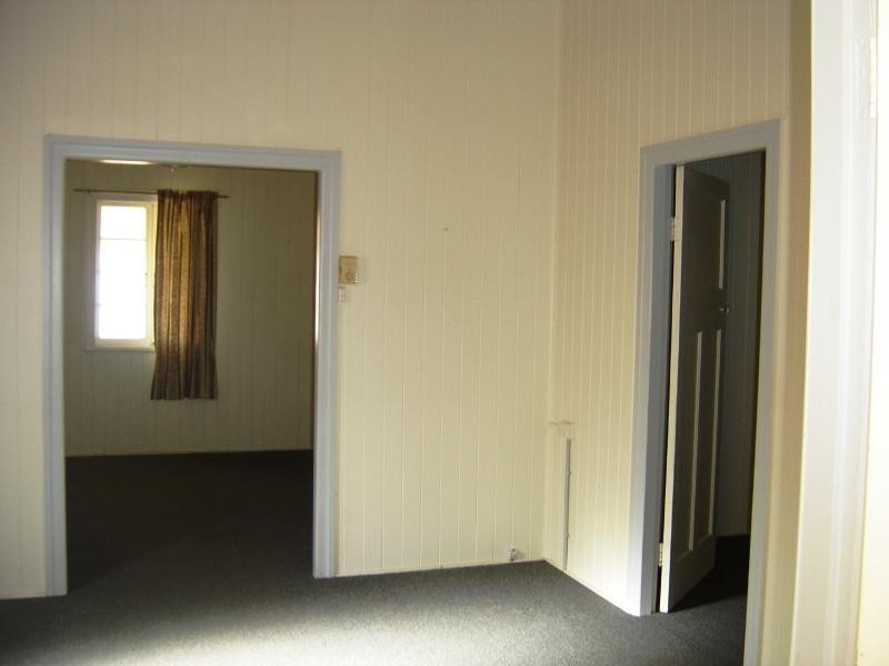 6 Alfred Street, Nanango QLD 4615