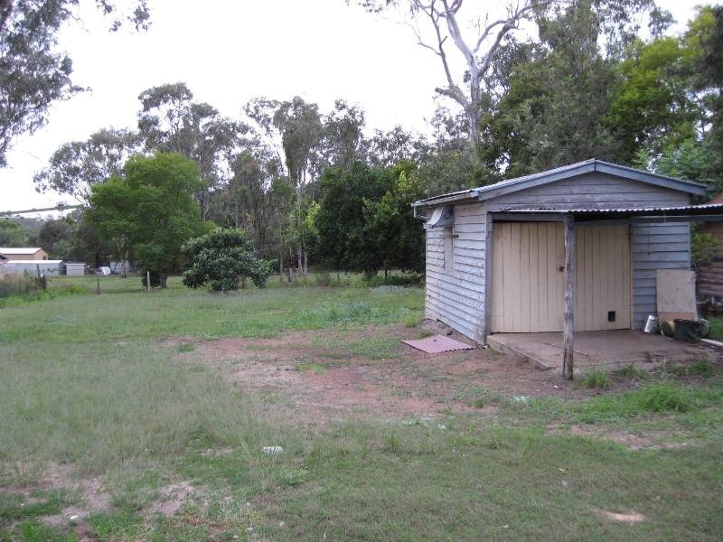44 Chester Street, Nanango QLD 4615