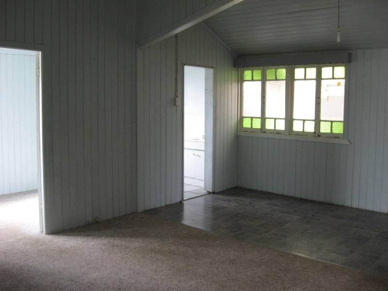 13 Wills Street, Nanango QLD 4615