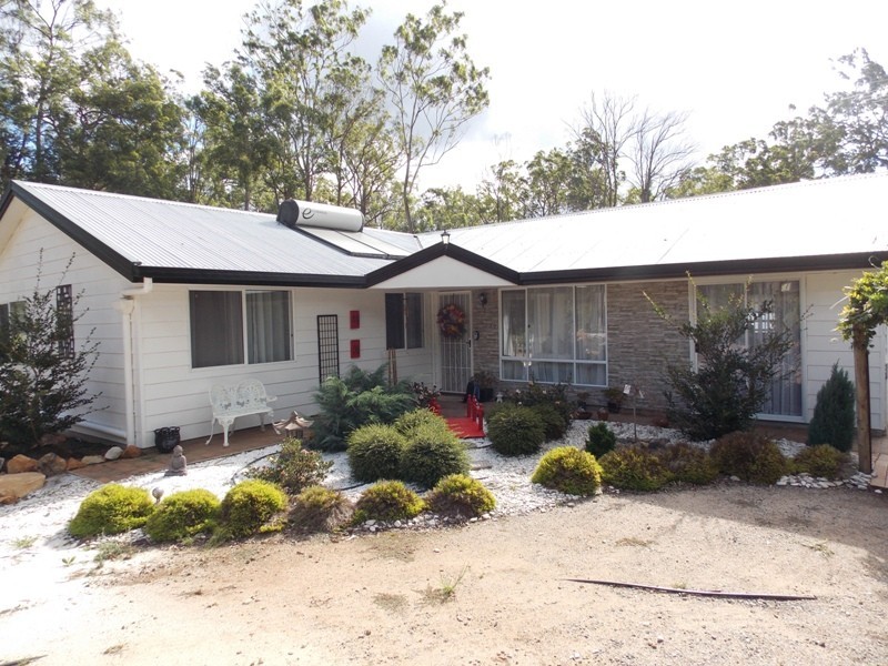 53 Lorna Court, Blackbutt QLD 4306