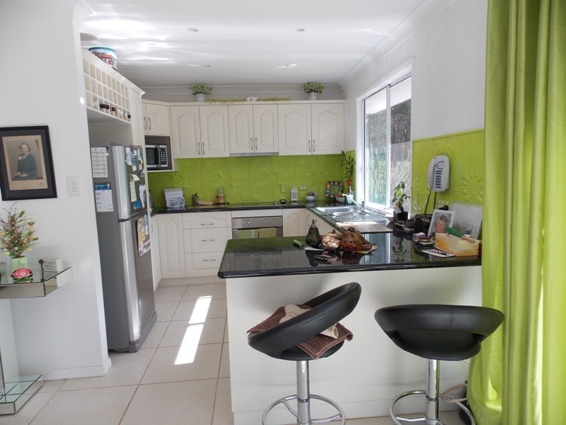 53 Lorna Court, Blackbutt QLD 4306