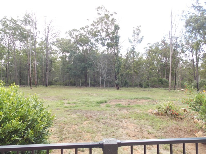 53 Lorna Court, Blackbutt QLD 4306