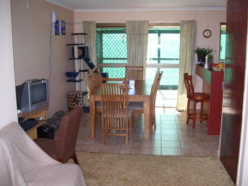 76 Cairns Street, Nanango QLD 4615