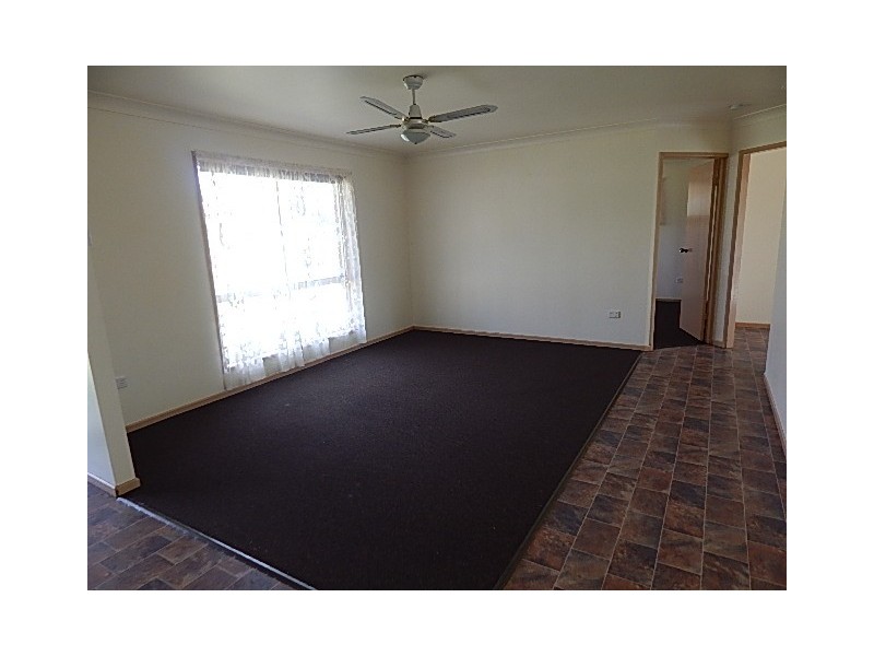 5 RAILWAY STREET, Blackbutt QLD 4306