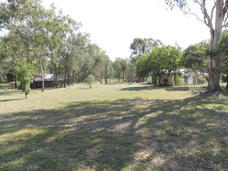 164 CARBEEN CRESCENT, Nanango QLD 4615