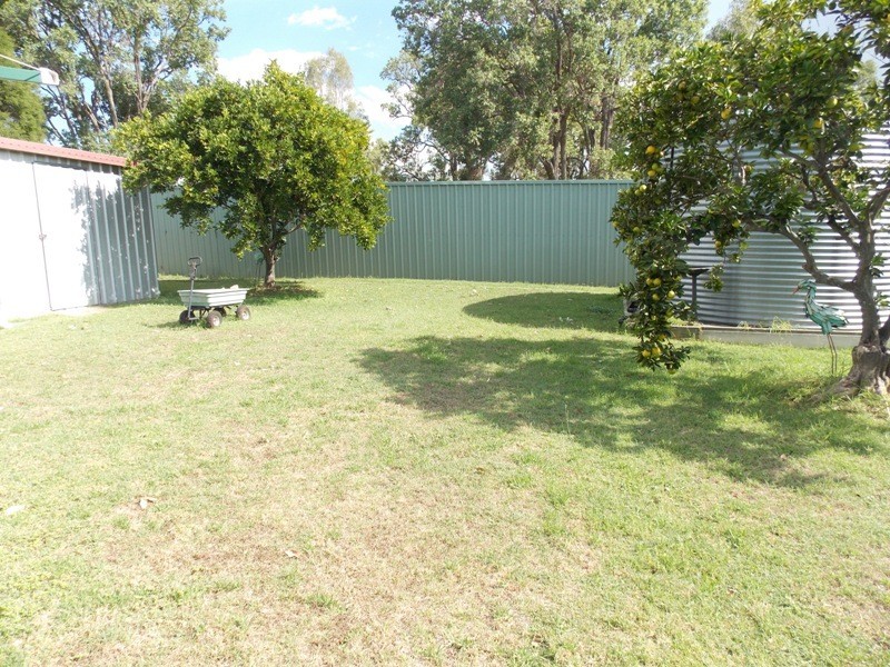 10 Bunker Avenue, Nanango QLD 4615