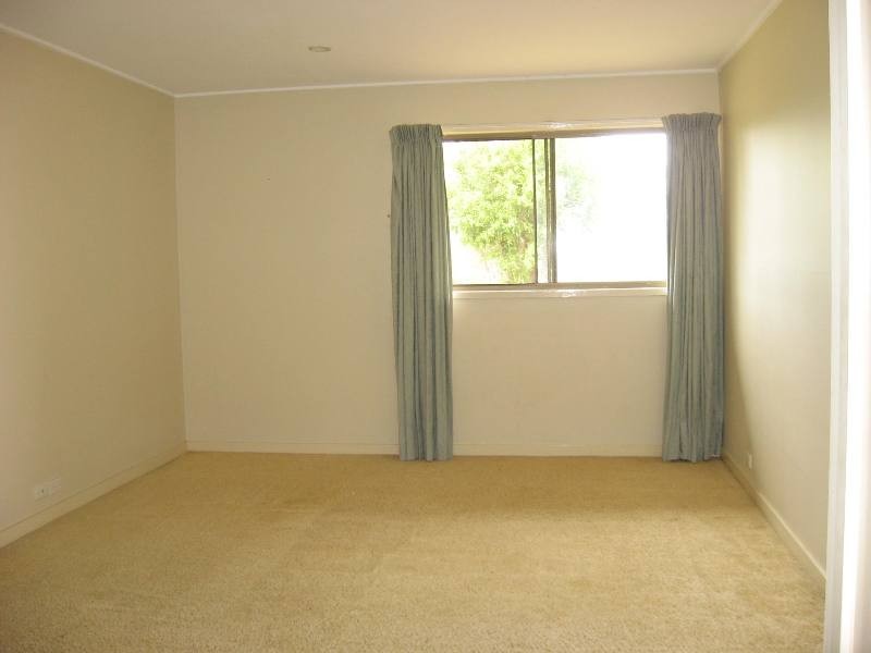 4 Hospital Terrace, Nanango QLD 4615