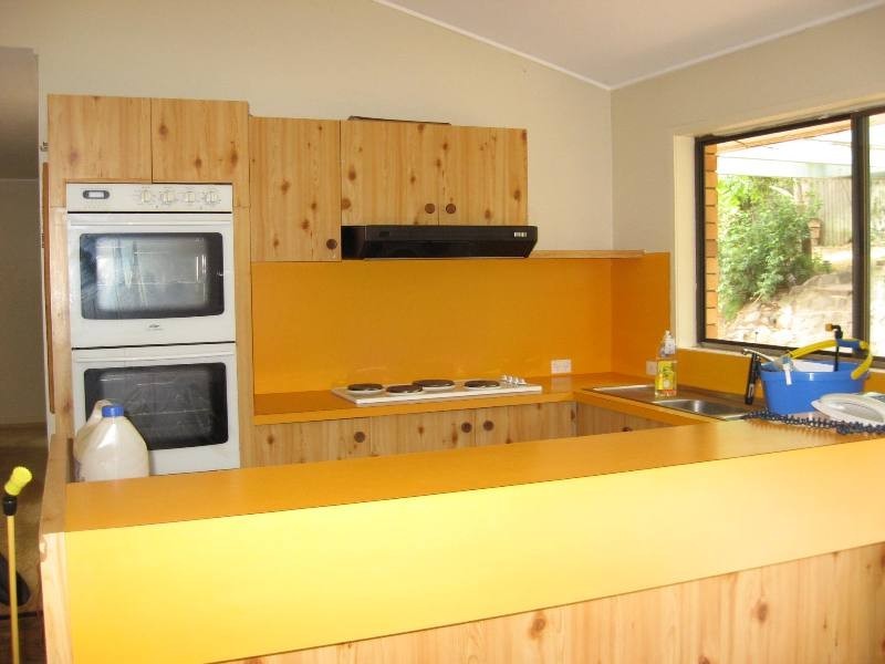 4 Hospital Terrace, Nanango QLD 4615