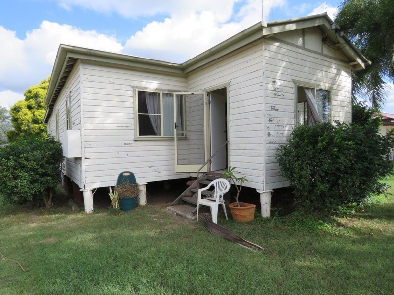 18 CHEADLE STREET, Yarraman QLD 4614