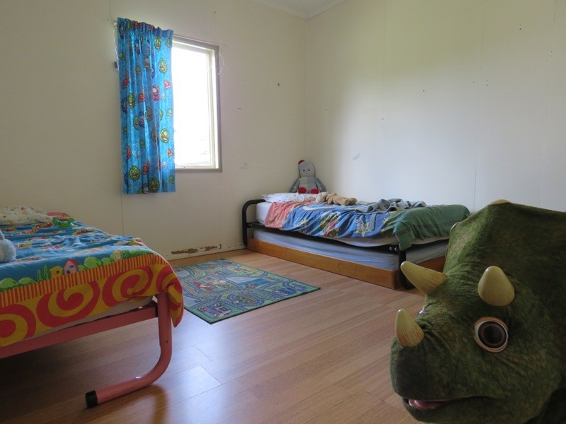 18 CHEADLE STREET, Yarraman QLD 4614