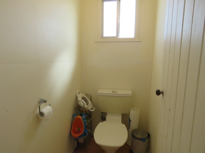 18 CHEADLE STREET, Yarraman QLD 4614