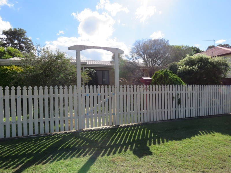 85 GIPPS STREET, Nanango QLD 4615