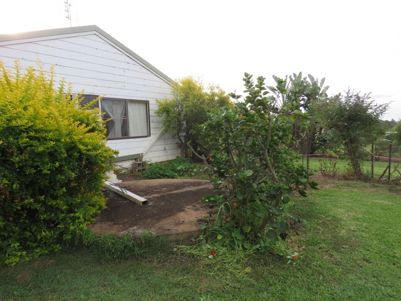 207 Blackbutt Crows Nest Road, Blackbutt South QLD 4306