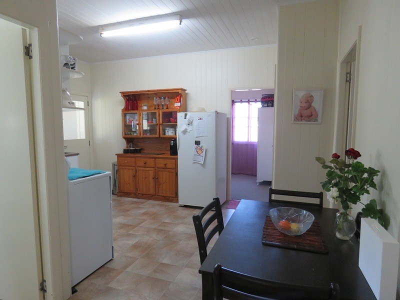88 BURNETT STREET, Nanango QLD 4615