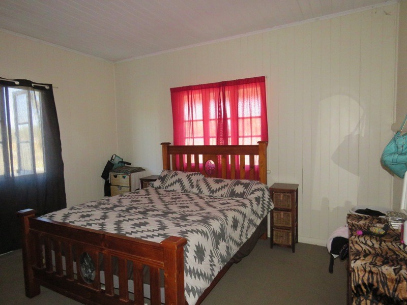 88 BURNETT STREET, Nanango QLD 4615