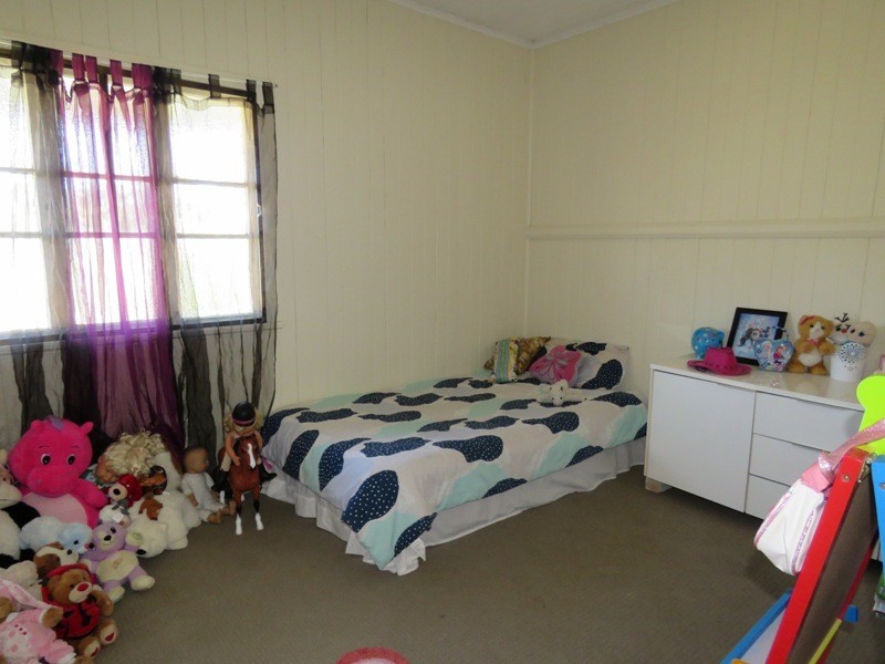 88 BURNETT STREET, Nanango QLD 4615