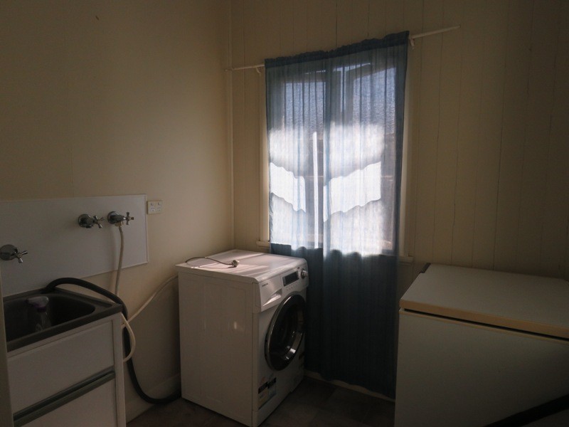 88 BURNETT STREET, Nanango QLD 4615