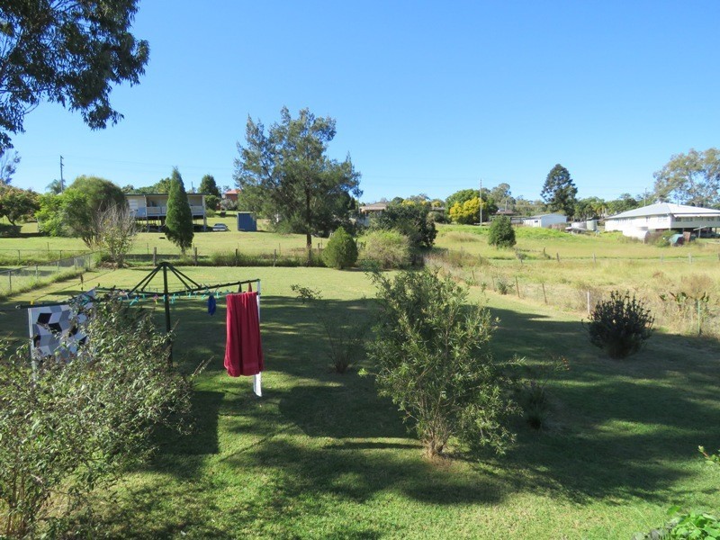 88 BURNETT STREET, Nanango QLD 4615
