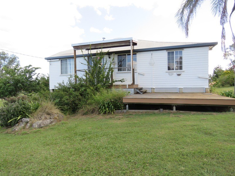 246 HAMILTON ROAD, South East Nanango QLD 4615
