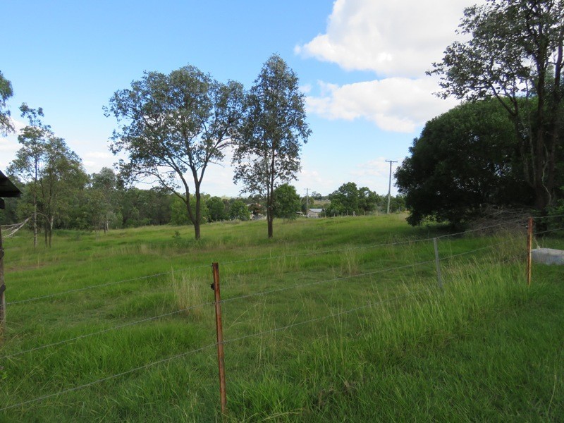 246 HAMILTON ROAD, South East Nanango QLD 4615