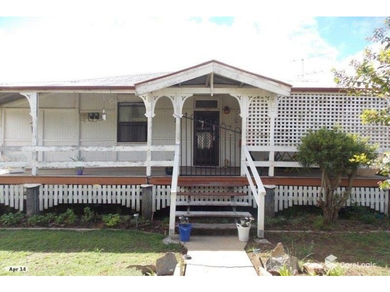 28 GIPPS STREET, Nanango QLD 4615