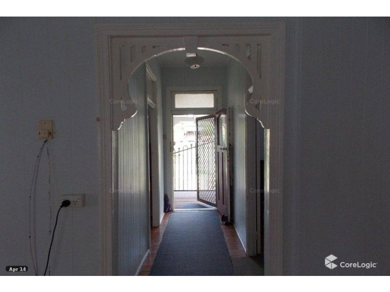 28 GIPPS STREET, Nanango QLD 4615