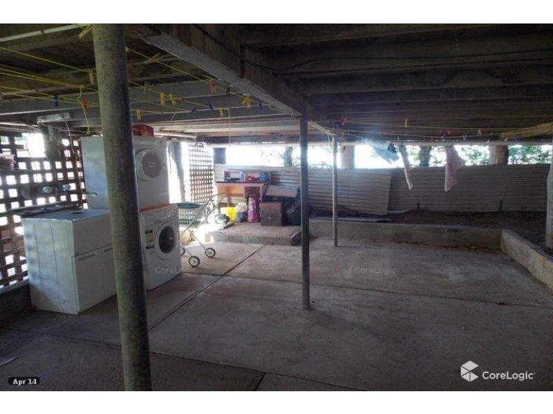 28 GIPPS STREET, Nanango QLD 4615
