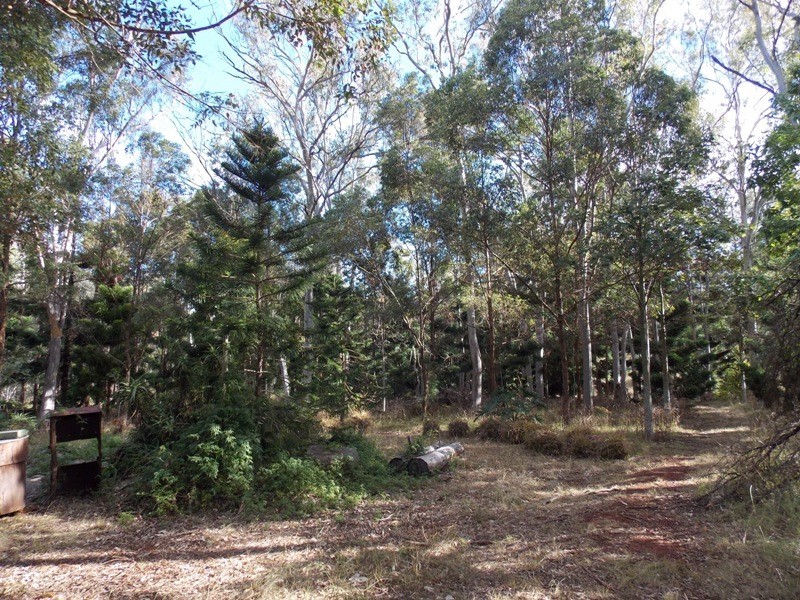 89 Heights Road, Nanango QLD 4615