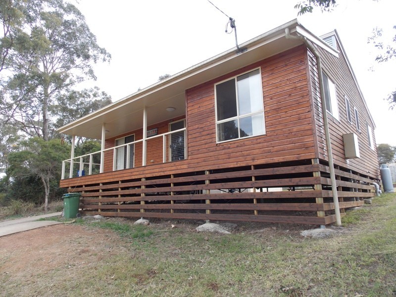 17 Barr-Smith Street, Yarraman QLD 4614