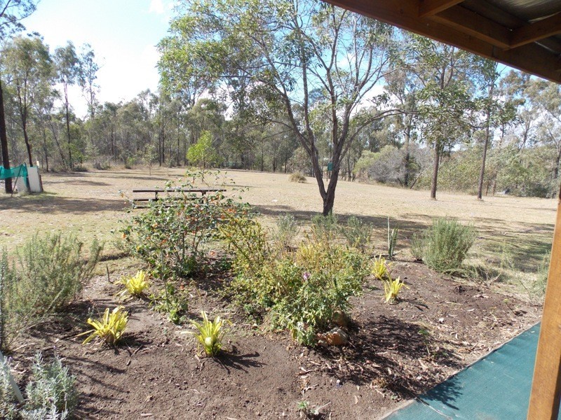 48 Elouera Drive, Nanango QLD 4615