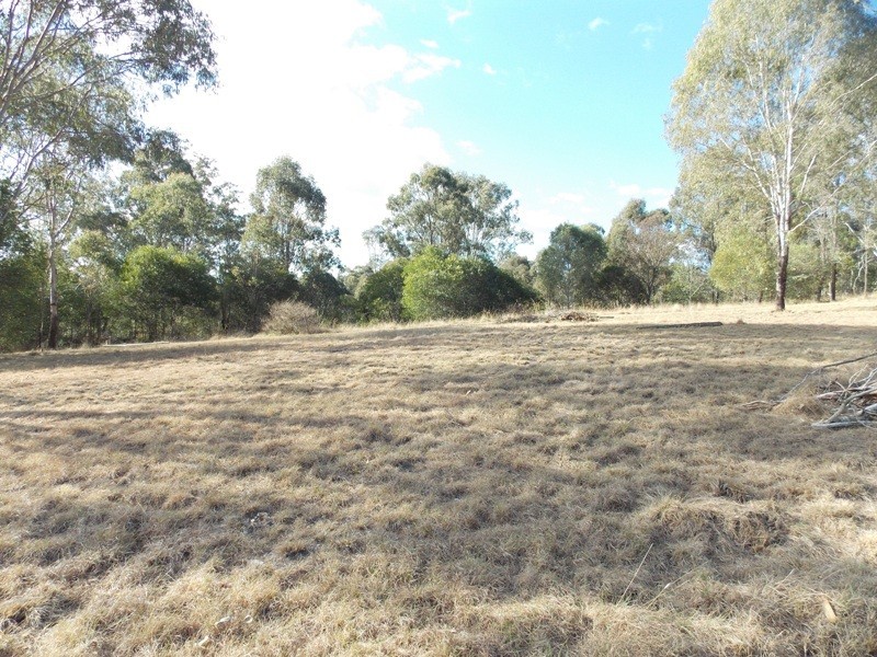 58 HOME STREET, Nanango QLD 4615