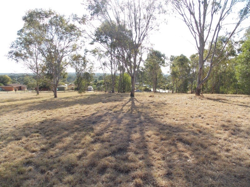 58 HOME STREET, Nanango QLD 4615