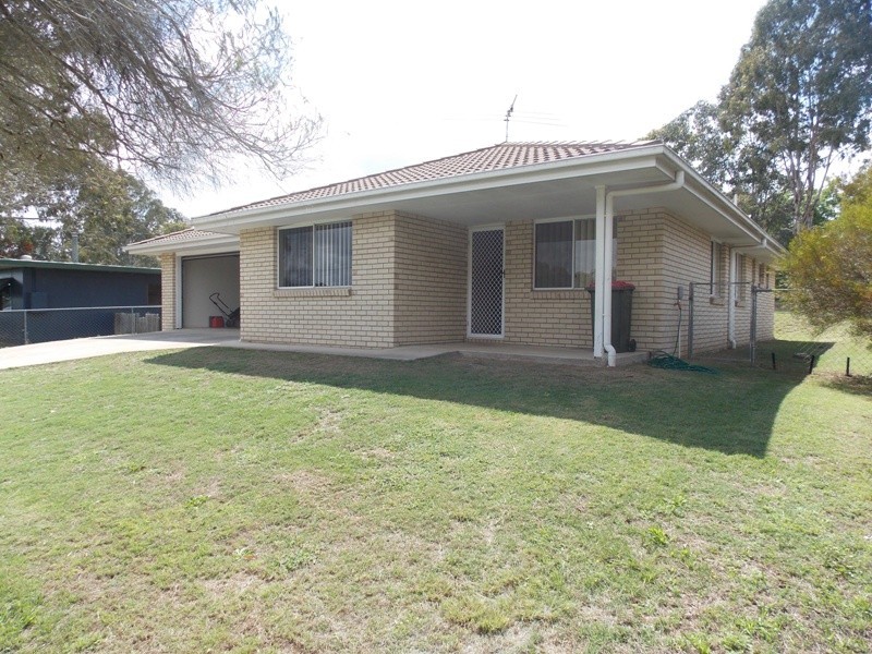 50 BRISBANE STREET, Nanango QLD 4615
